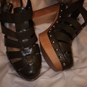 NWOT! Super cute Nine West chunky heel.  Size 9